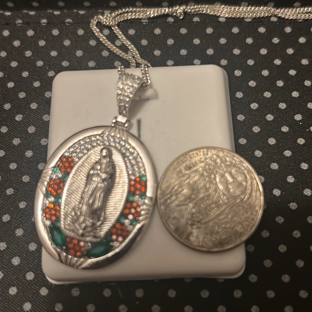 Elegant Silver and Multicolor Pendant Necklace